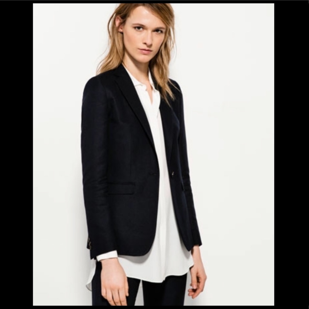 MD Navy Blue Linen Suit